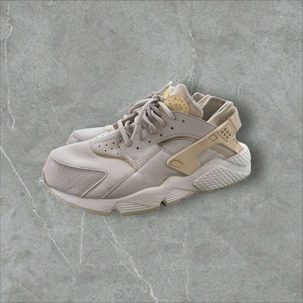 Nike‎ Air Huarache Light Bone Ivory 634835-028 L.Top Lace Up Shoes Women's Sz 12